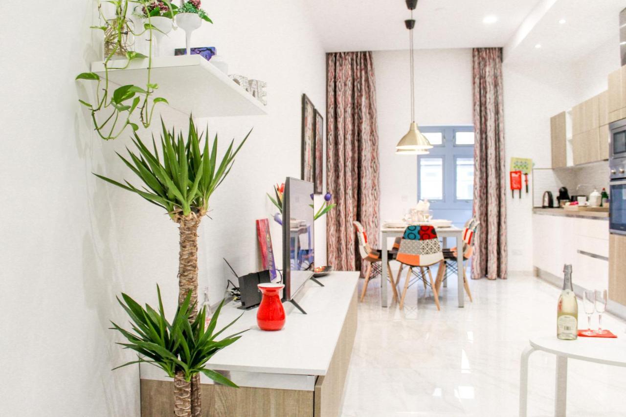 Qliving Central New Apartments Gzira Sliema Promenade エクステリア 写真